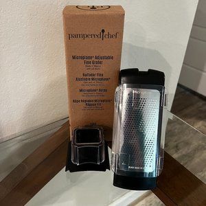 Pampered Chef Microplane Adjustable Fine Grater